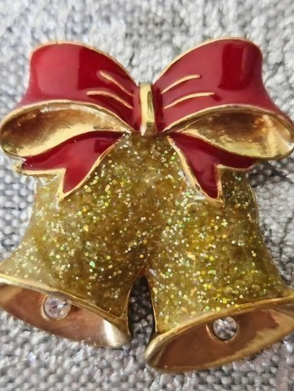 Gold Glitter Bell Brooch with Red Bow - Women's Accessory ENANAMELED RED BOW EUC
